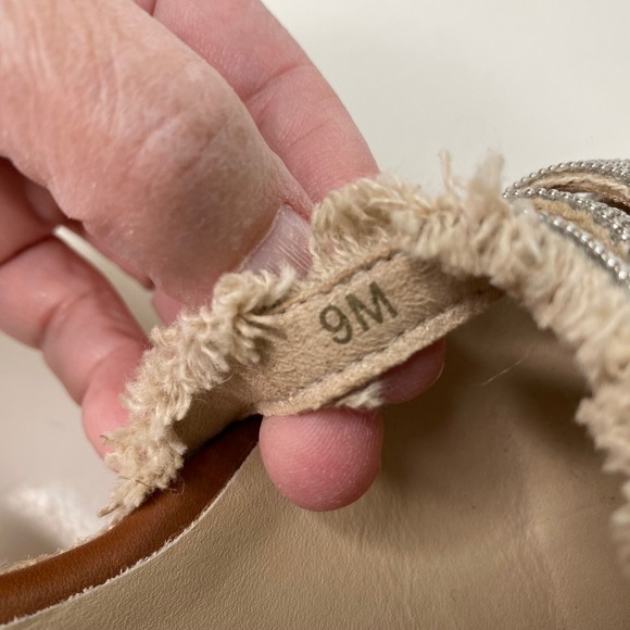 Vaneli Tan Leather Espadrille Wedge Sandals Metallic Chain Straps Women‎ 9M - Picture 9 of 11